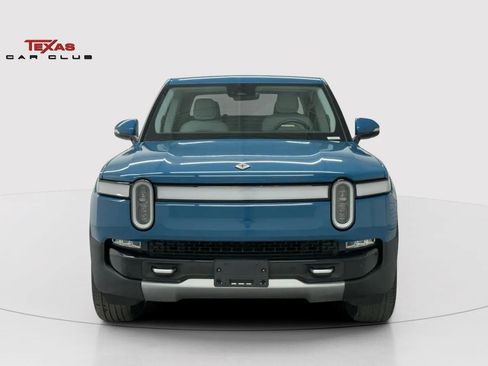 Used 2023 Rivian R1T Launch Edition image 4
