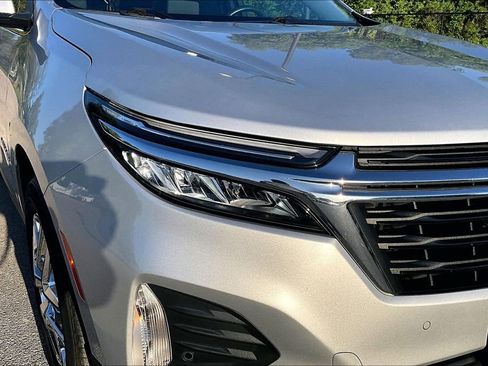 Used 2022 Chevrolet Equinox LT FWD image 30