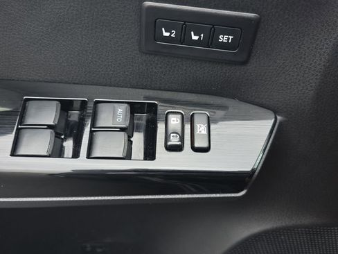 Used 2017 Toyota RAV4 Limited w/ Protection Package AWD/4WD image 20