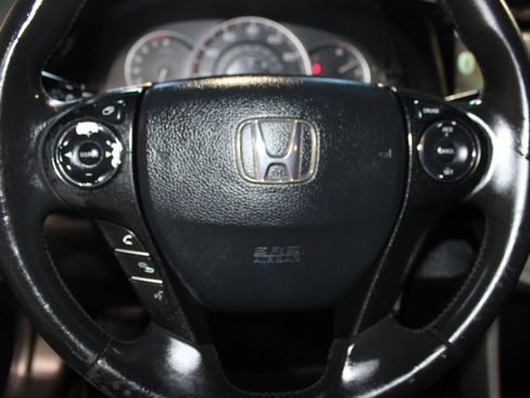 Used 2014 Honda Accord Sport image 18
