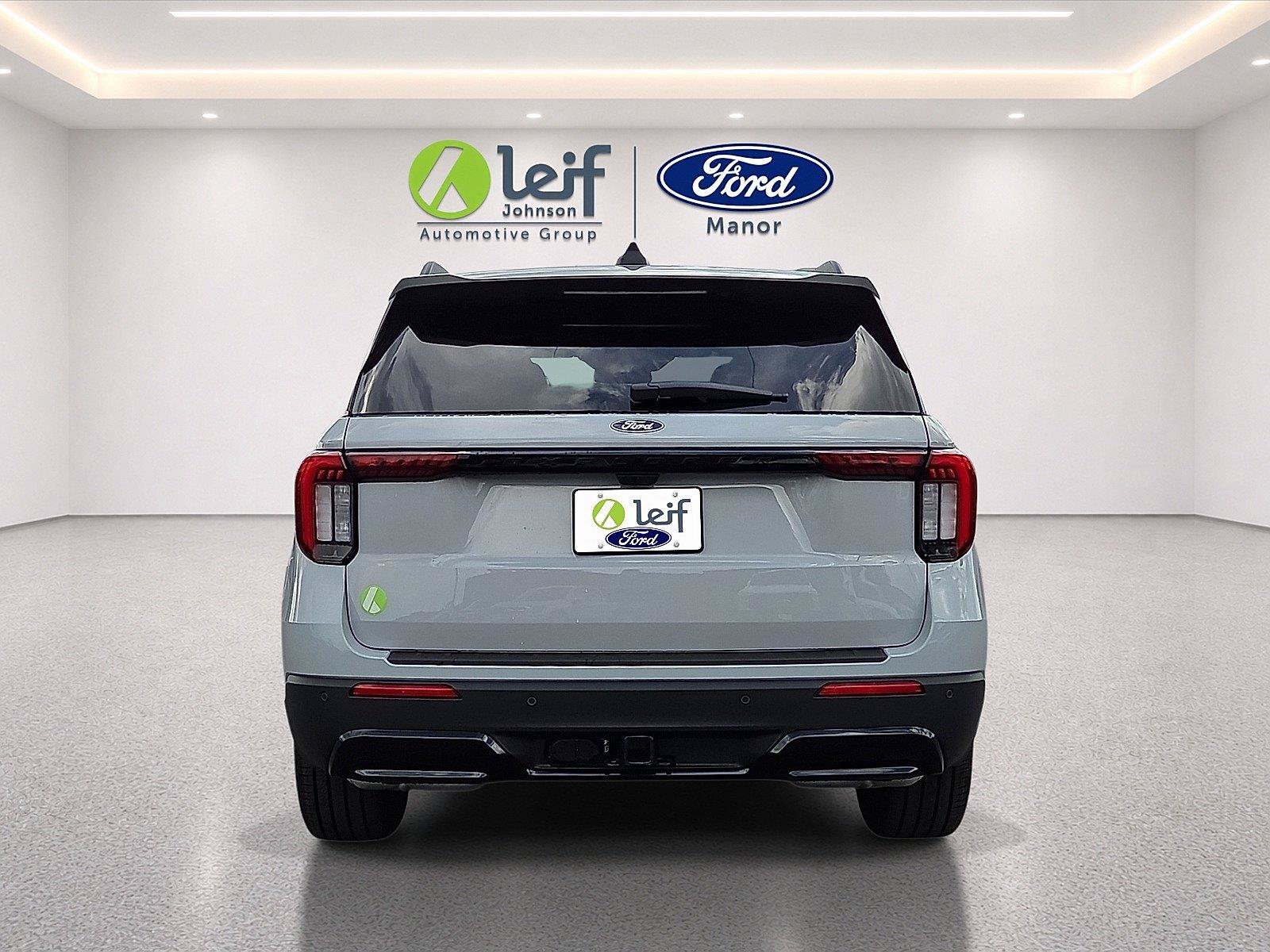 New 2027 Ford Explorer ST-Line w/ Premium Package RWD image 7