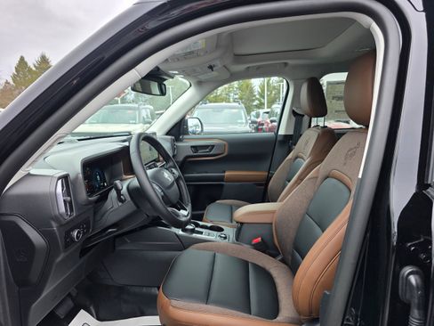 New 2025 Ford Bronco Sport Outer Banks w/ Sasquatch Outer Banks Package image 20