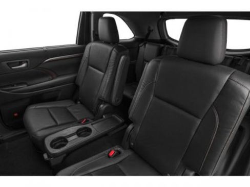 Used 2015 Toyota Highlander XLE AWD/4WD image 15
