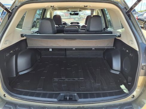 Used 2023 Subaru Forester Limited w/ Popular Package #3 image 21