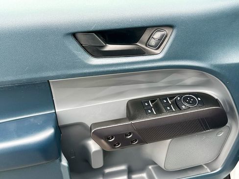 Certified 2025 Ford Maverick XLT w/ Equipment Group 301A AWD/4WD image 21