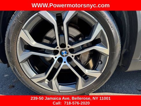 Used 2021 BMW X5 xDrive40i w/ Premium Package AWD/4WD image 21