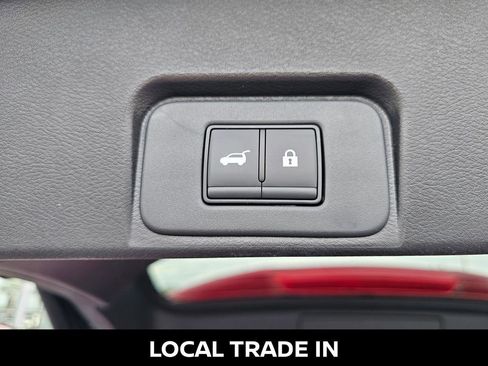 Used 2026 Nissan Rogue SV image 13