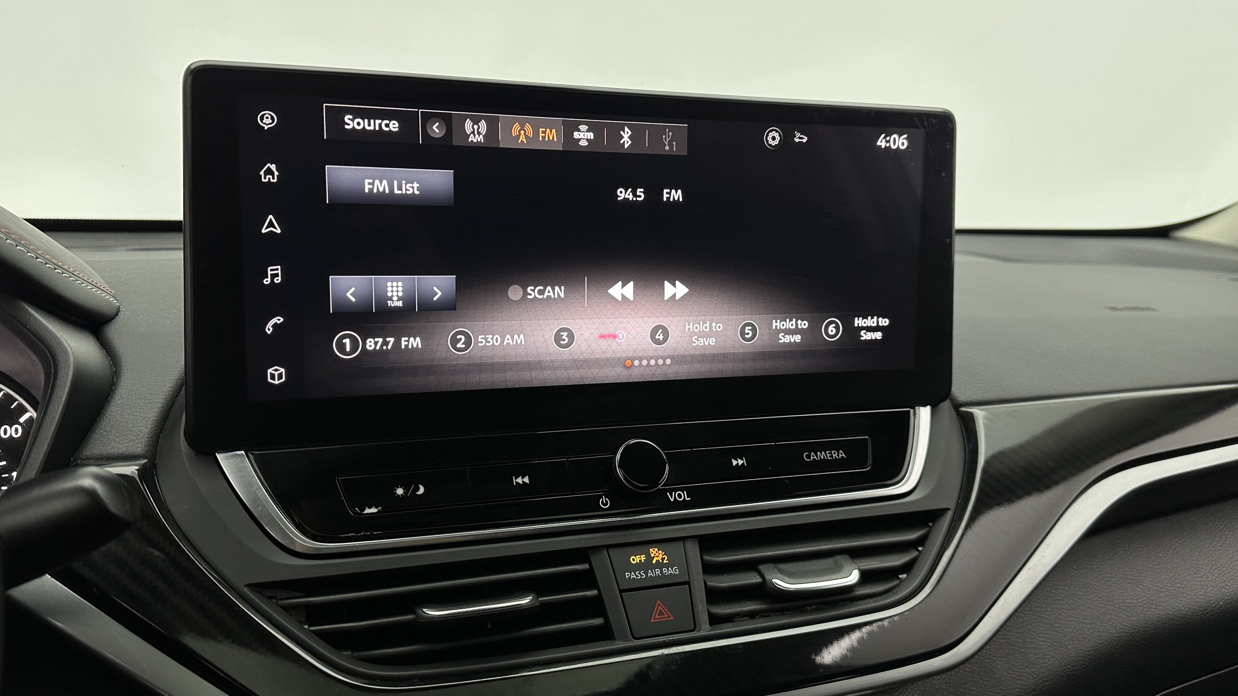 Used 2023 Nissan Altima 2.5 SR w/ SR Premium Package FWD image 23