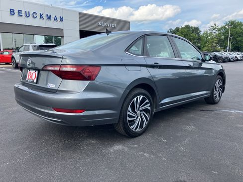 Used 2020 Volkswagen Jetta SEL FWD image 6