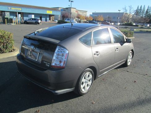 Used 2008 Toyota Prius Touring image 4