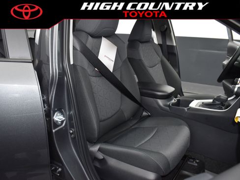 New 2025 Toyota RAV4 XLE w/ Convenience Package image 27