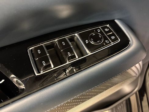 New 2025 Cadillac Escalade IQ Luxury 2 image 19