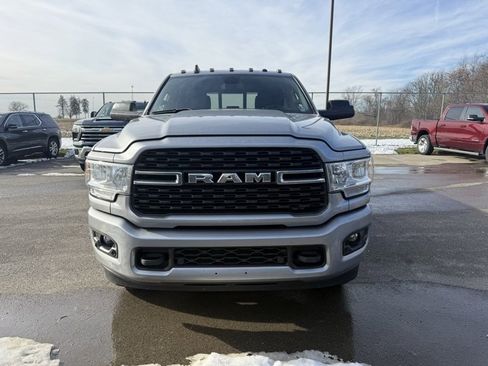 Used 2022 RAM 2500 Big Horn w/ Level C Equiment Group image 2