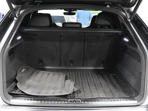 Used 2021 Audi RS Q8 w/ Carbon Optic Package AWD/4WD image 59