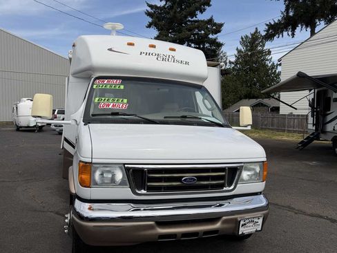 Used 2006 Ford E-450 and Econoline 450 RWD image 3