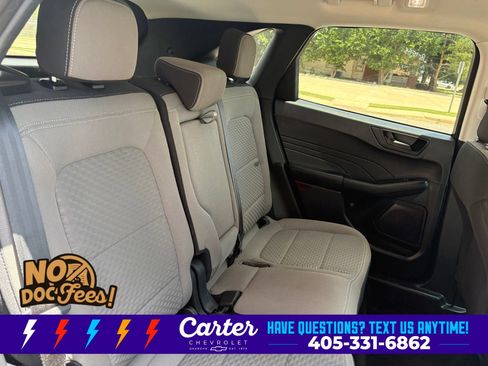 Used 2022 Ford Escape SE w/ SE Sport Appearance Package AWD/4WD image 20