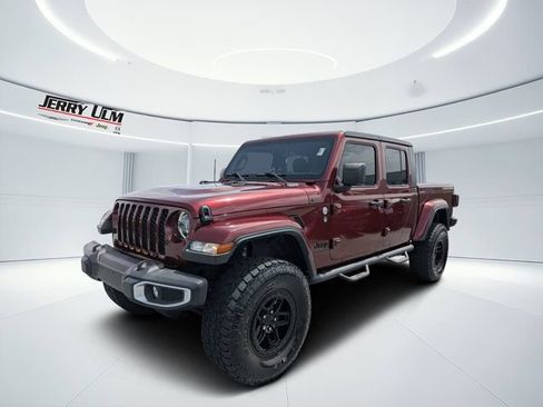 Used 2021 Jeep Gladiator Sport AWD/4WD image 7