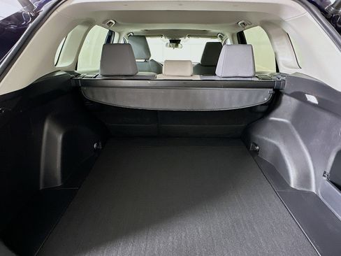 Used 2022 Toyota RAV4 XLE w/ Convenience Package image 30