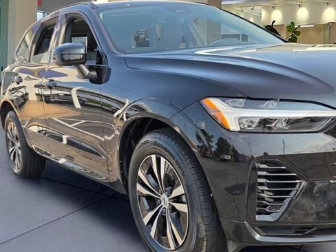 Certified 2024 Volvo XC60 T8 Core AWD/4WD image 23