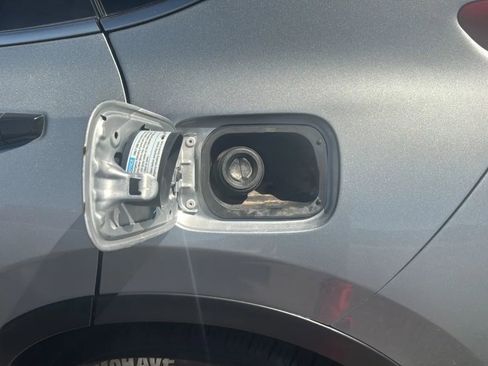 Used 2018 Honda CR-V LX image 29