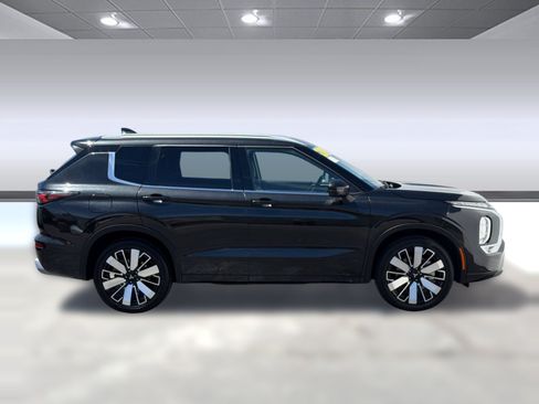 Used 2025 Mitsubishi Outlander SEL FWD image 7