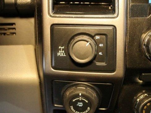 Used 2018 Ford F150 XLT w/ Equipment Group 302A Luxury image 23