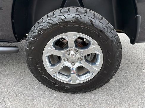 Used 2015 RAM 1500 Big Horn AWD/4WD image 12