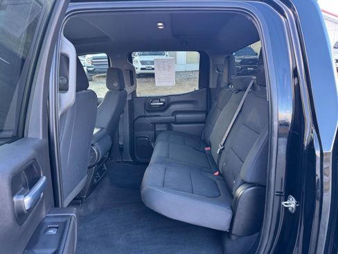 Used 2019 Chevrolet Silverado 1500 Custom Trail Boss w/ Custom Convenience Package image 12
