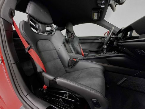 Used 2024 Porsche 911 Carrera GTS image 26