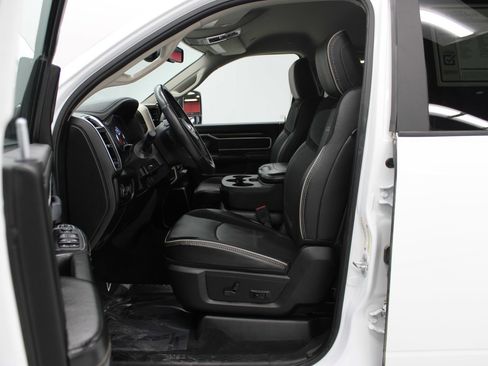 Used 2024 RAM 2500 Laramie image 15