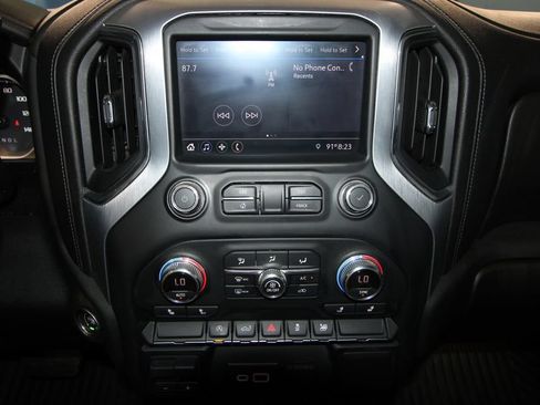 Used 2021 GMC Sierra 1500 Elevation AWD/4WD image 14