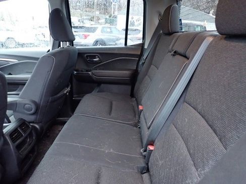 Used 2021 Honda Ridgeline Sport image 11