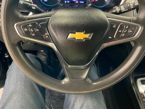 Used 2020 Chevrolet Equinox LT AWD/4WD image 22