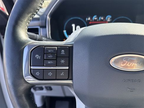 Used 2022 Ford F150 Limited image 25