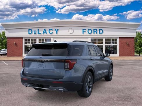 New 2026 Ford Explorer Active w/ Active Comfort Package AWD/4WD image 8