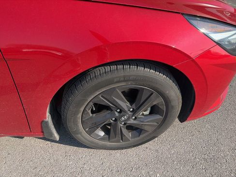 Certified 2022 Hyundai Elantra SEL image 20