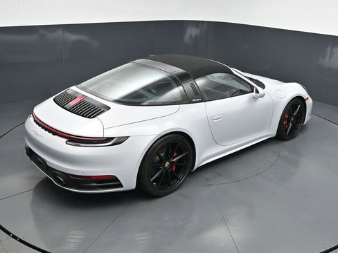Certified 2024 Porsche 911 Targa 4S AWD/4WD image 16