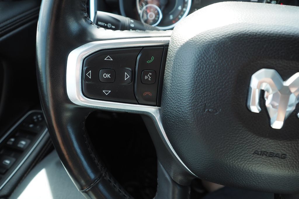 Used 2022 RAM 1500 Laramie AWD/4WD image 26