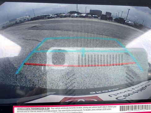 Used 2024 Toyota Sienna LE FWD image 26