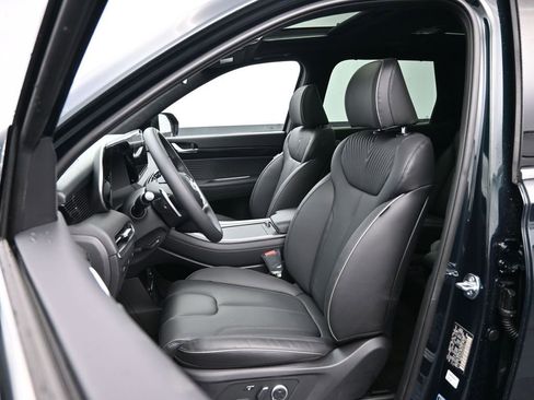 Used 2025 Hyundai Palisade Calligraphy image 25