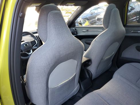 Certified 2025 Volvo EX30 Ultra image 12