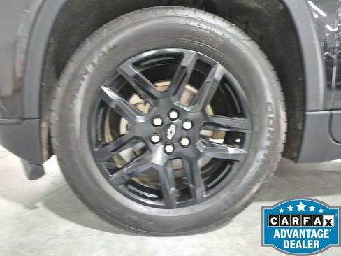 Used 2020 Chevrolet Traverse LS w/ LPO, Blackout Package FWD image 31
