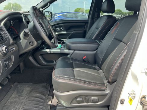 Certified 2021 Nissan Titan PRO-4X w/ Pro-4x Convenience Package AWD/4WD image 6