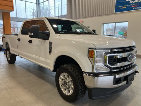 Used 2022 Ford F250 XLT image 3