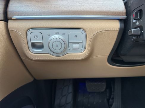 New 2026 Mercedes-Benz GLE 450 GLE 450 image 24