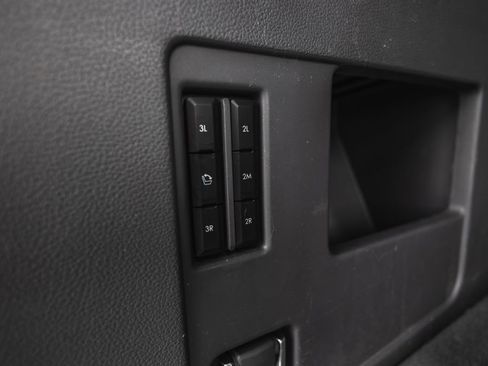 Used 2021 Lincoln Navigator L Reserve image 39