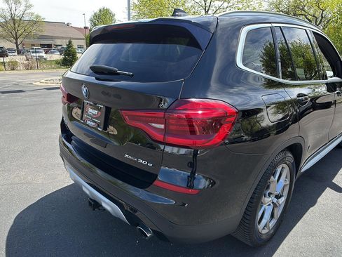 Used 2021 BMW X3 xDrive30e w/ Convenience Package AWD/4WD image 9
