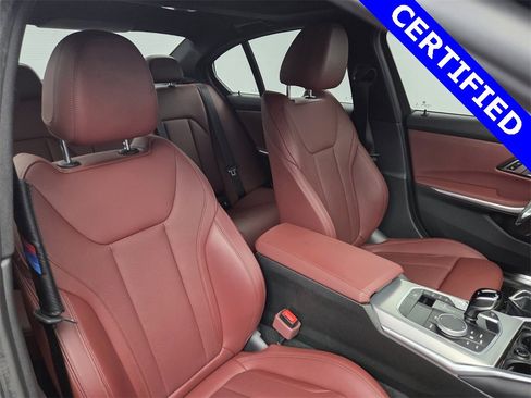 Certified 2022 BMW 330i 330i w/ Driving Assistance Package image 11