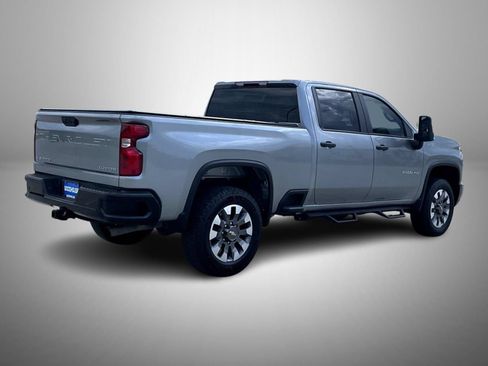 Used 2024 Chevrolet Silverado 2500 Custom w/ Custom Value Package AWD/4WD image 5