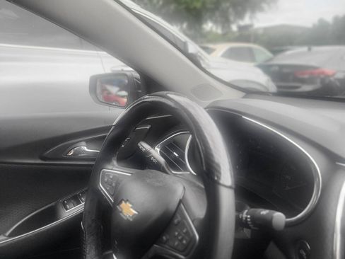 Used 2020 Chevrolet Malibu LT FWD image 60